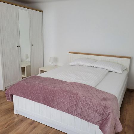 Two-Bedrooms Apt Сибиу Экстерьер фото