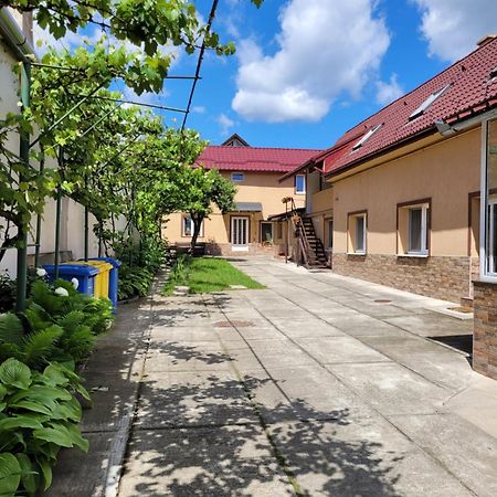 Two-Bedrooms Apt Сибиу Экстерьер фото