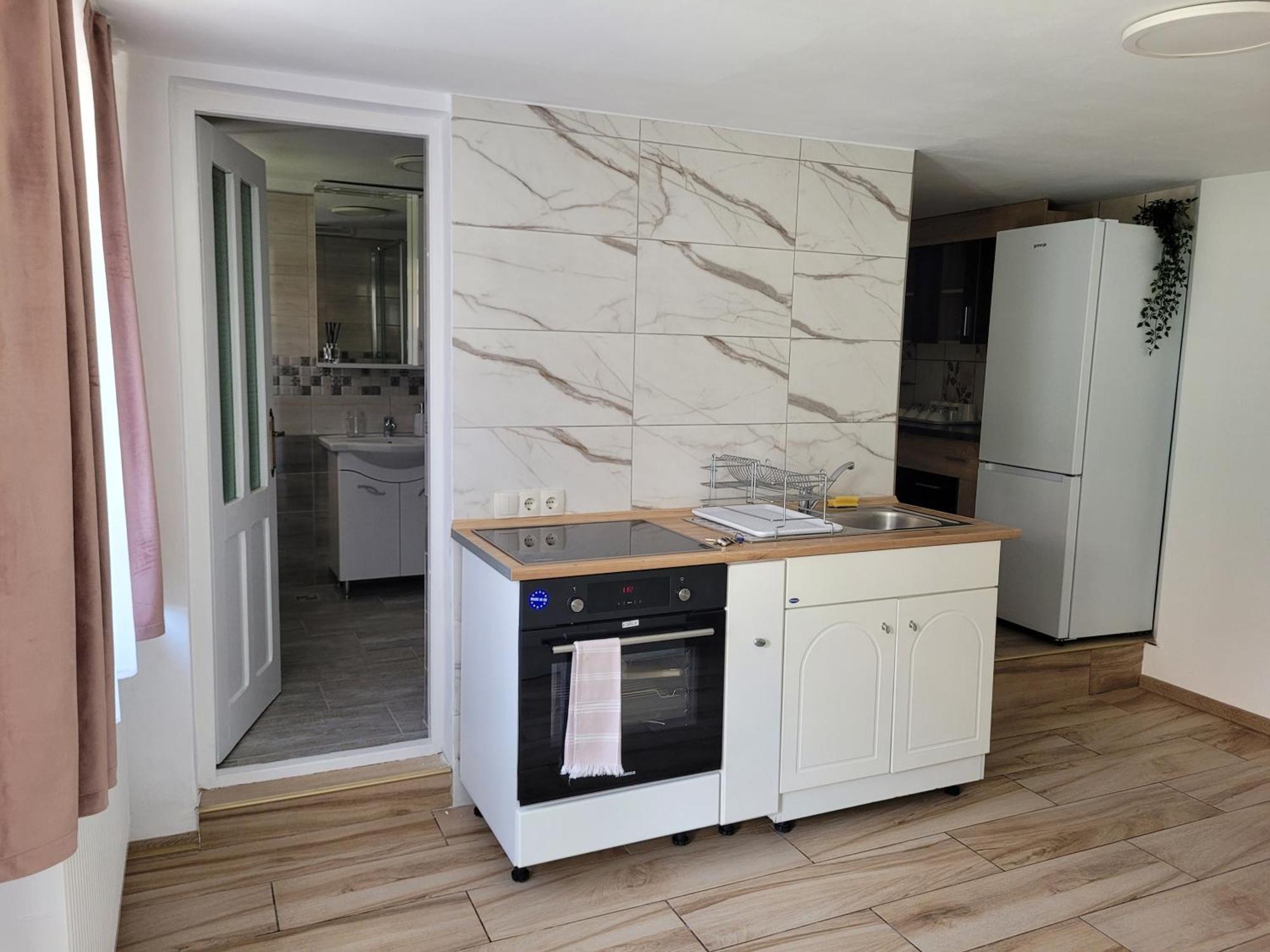 Two-Bedrooms Apt Сибиу Экстерьер фото