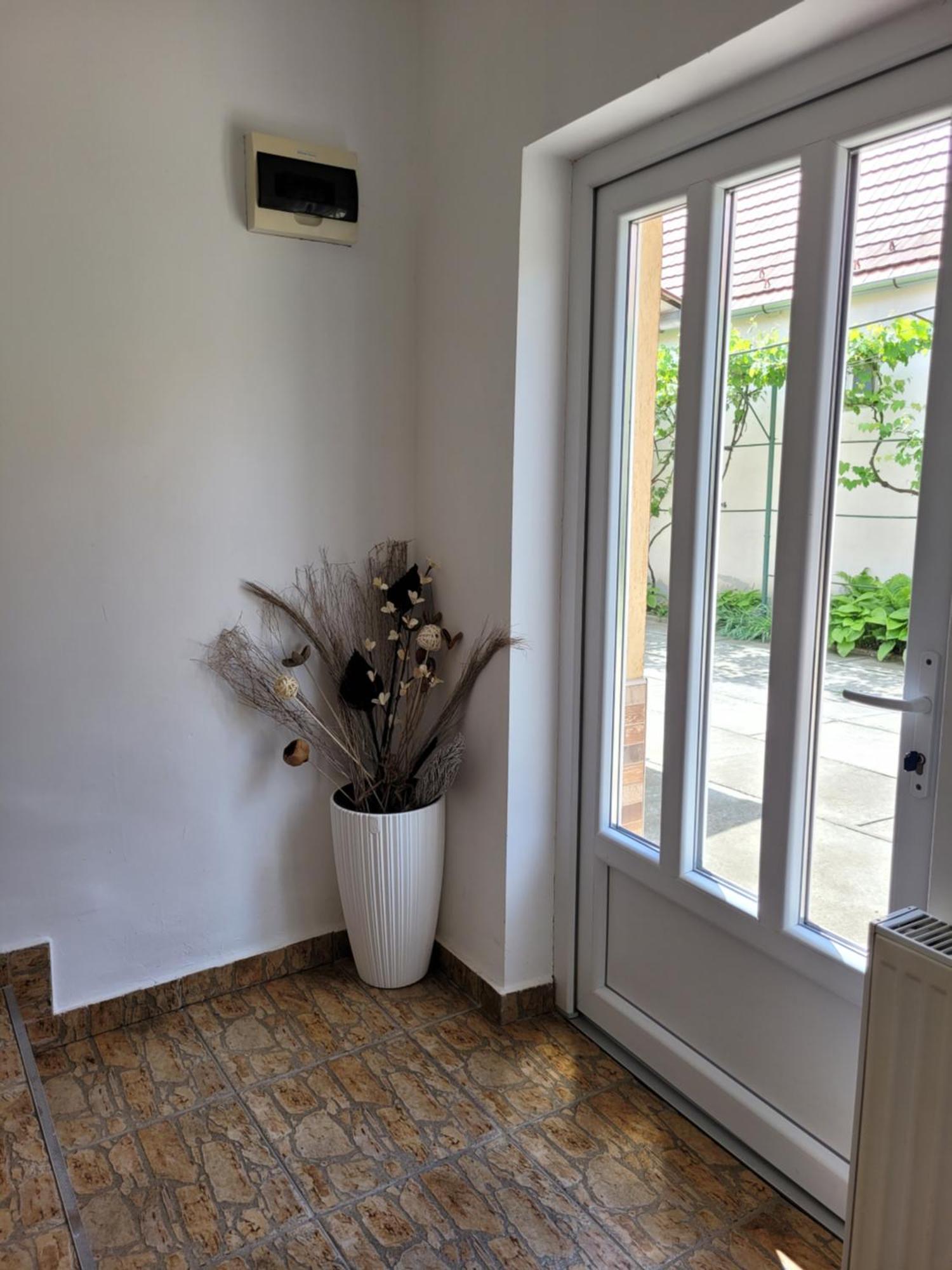 Two-Bedrooms Apt Сибиу Экстерьер фото