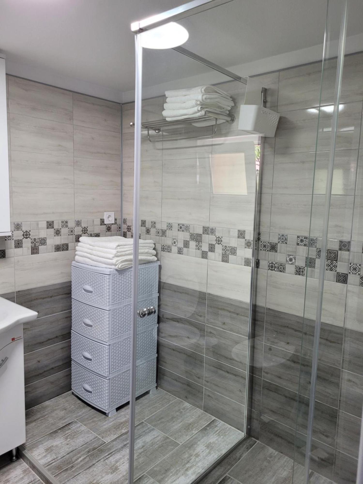Two-Bedrooms Apt Сибиу Экстерьер фото